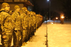 БУТИ ВОЇНОМ – ЖИТИ ВІЧНО