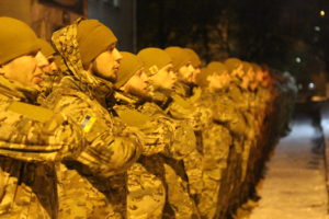 БУТИ ВОЇНОМ – ЖИТИ ВІЧНО