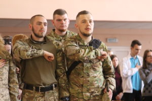 АЗОВЦІ ВІДВІДАЛИ ШКОЛЯРІВ ТА ВЗЯЛИ УЧАСТЬ В АКЦІЇ «ВІДПОВІДАЛЬНІСТЬ ПОЧИНАЄТЬСЯ З МЕНЕ»