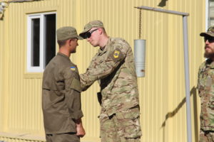 ЗАВЕРШИВСЯ ЧЕРГОВИЙ БАЗОВИЙ КУРС БОЙОВОЇ ПІДГОТОВКИ. РЯДИ ПОЛКУ АЗОВ ПОПОВНИЛИ 27 РЕКРУТІВ