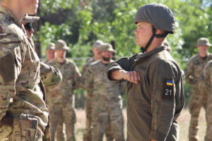 ЗАВЕРШИВСЯ ЧЕРГОВИЙ БАЗОВИЙ КУРС БОЙОВОЇ ПІДГОТОВКИ. РЯДИ ПОЛКУ АЗОВ ПОПОВНИЛИ 27 РЕКРУТІВ
