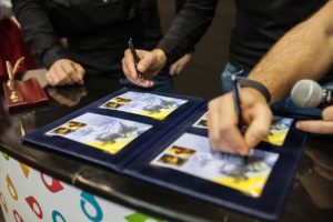 Зображення екс-бійців полку АЗОВ прикрасили поштові марки