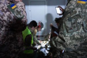 Делегація на чолі з Оксаною Корчинською відвідала базу полку АЗОВ