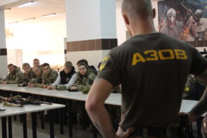 Азовці провели екскурсію для студентів військової кафедри