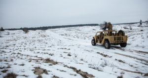 Азовський "Багі" обійшов Humvee